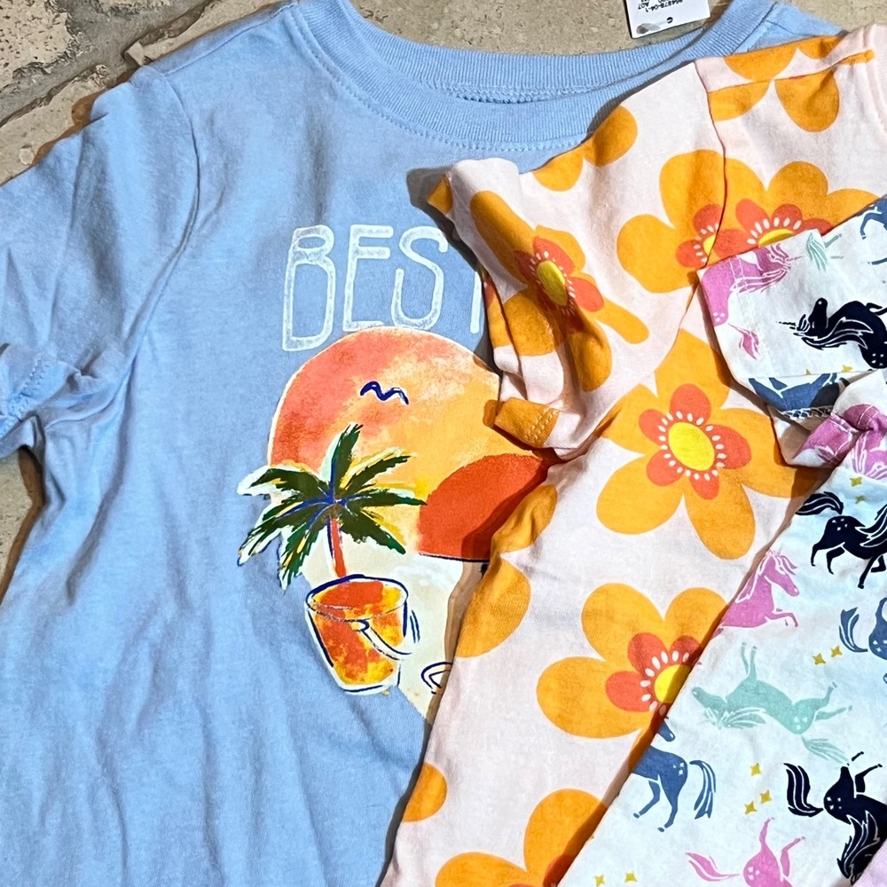 NWT Old Navy Kids 4T 4 Tshirts Bundle Ballerina Unicorn Beach Sunset Graphics - Picture 8 of 10